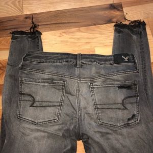 American Eagle Black Distressed Jeggings